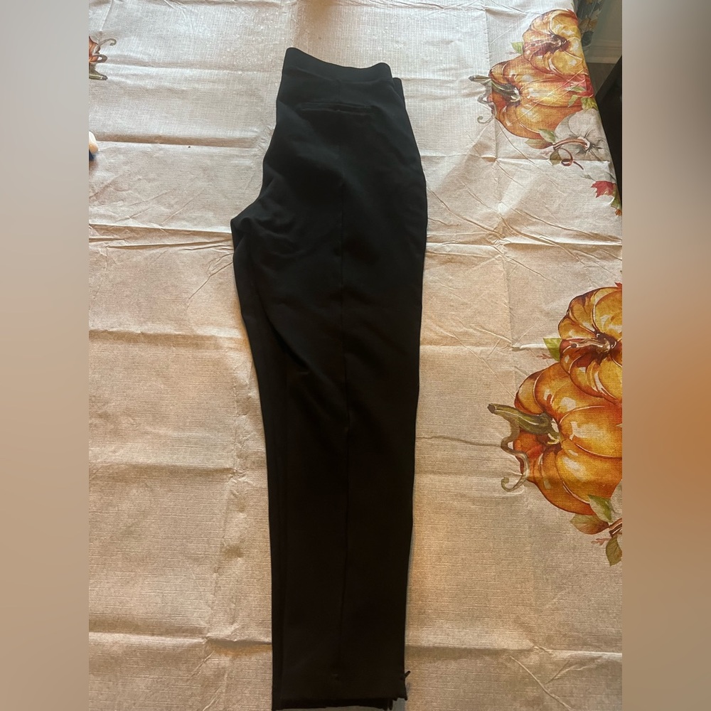 Betabrand woman dress yoga pants